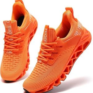 SKDOIUL Women's Athletic Tennis shoes size 6, Brand new never worn